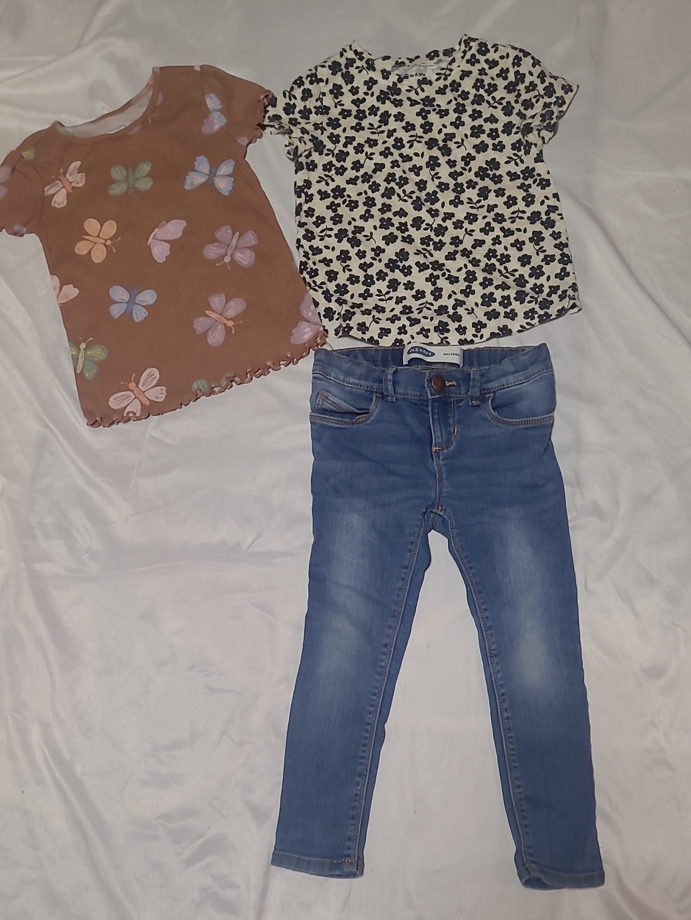 Old Navy Jeans And Top + Bonus Top, Size 4T